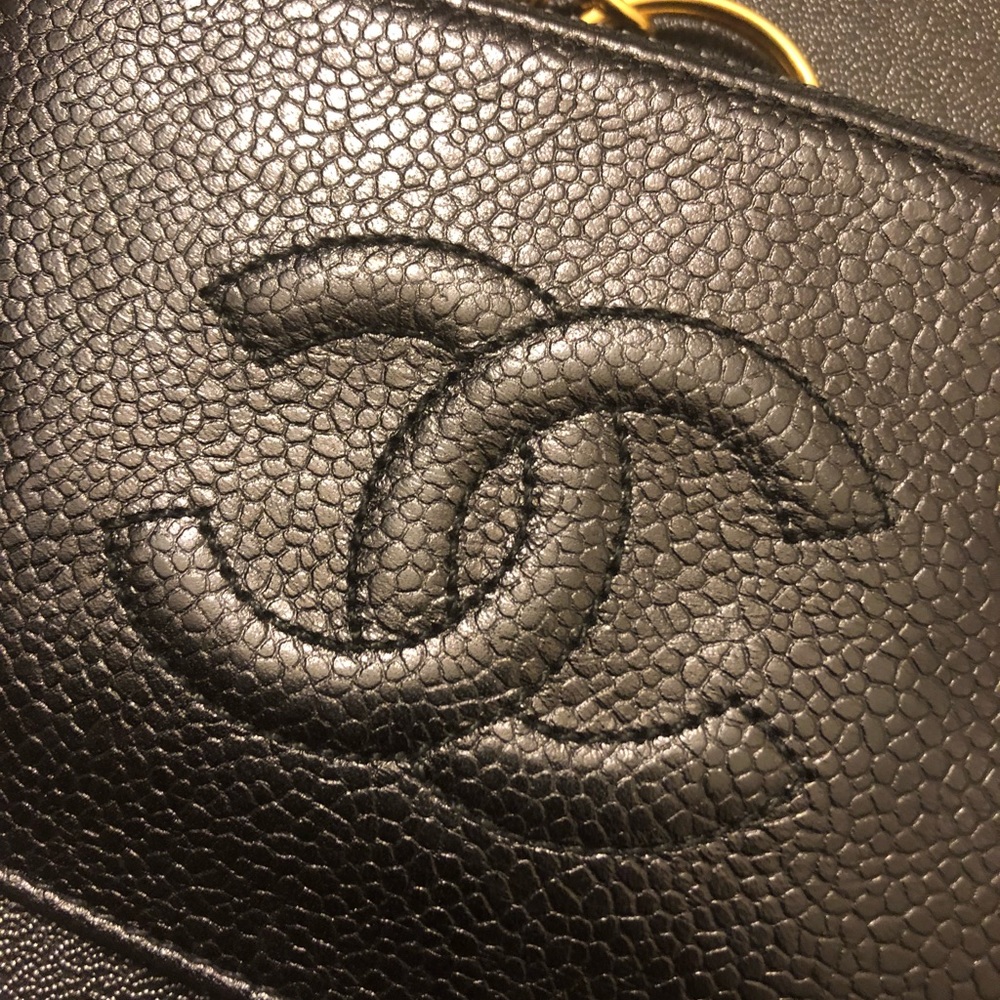 AUTHENTIC Chanel Coin, Card holder. - Picture 5 of 15